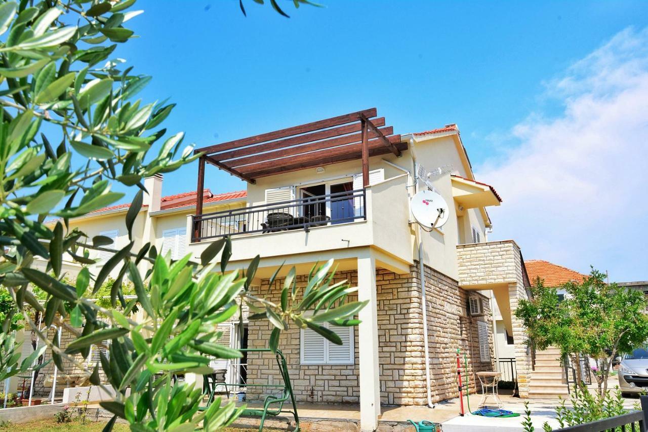 Apartment Nadoveza Tribalj Exterior foto